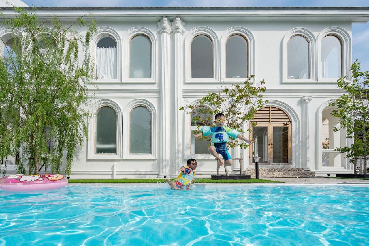 Arpo Pool Villa Riverside Bangkok Exterior photo