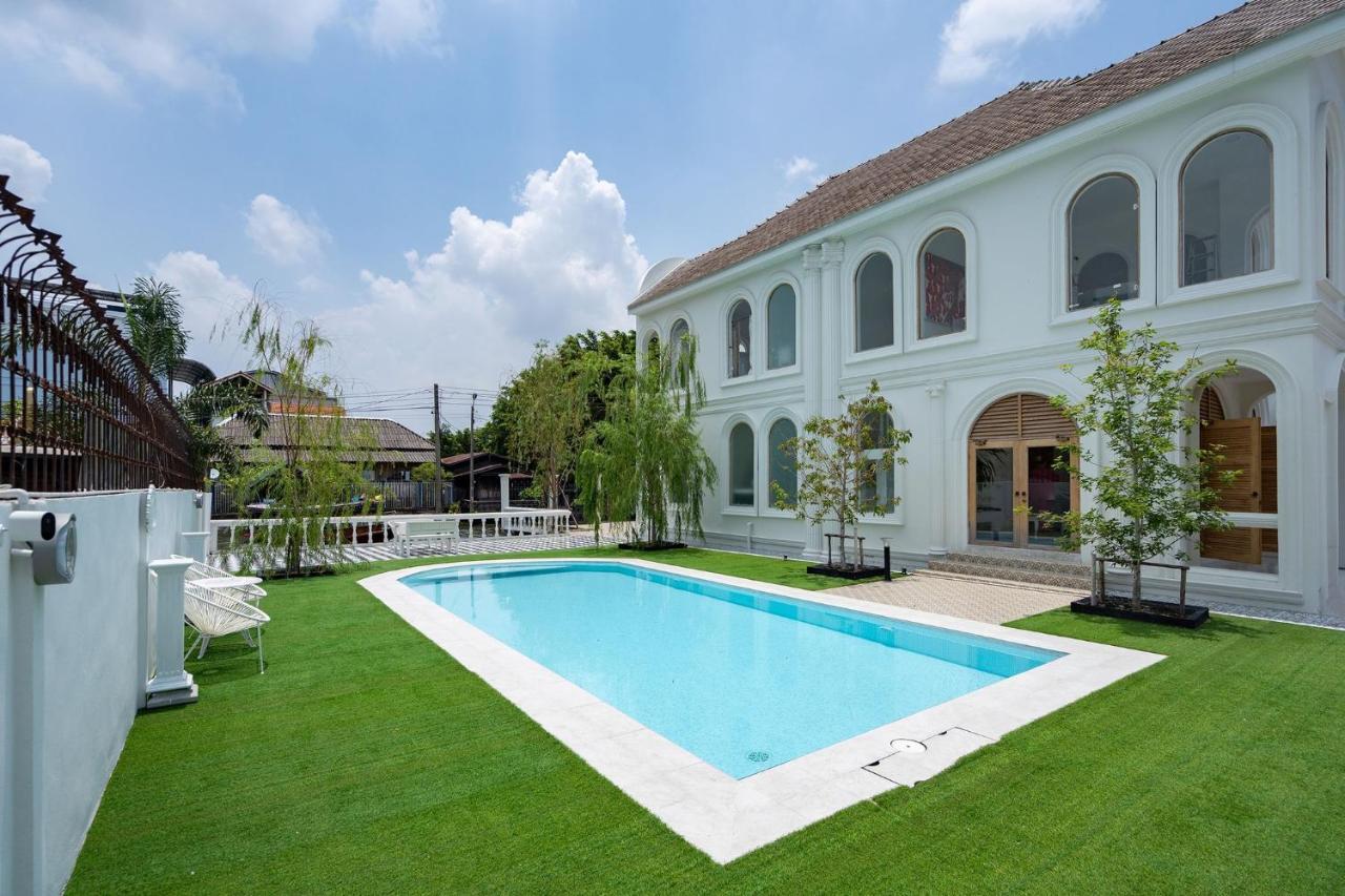 Arpo Pool Villa Riverside Bangkok Exterior photo